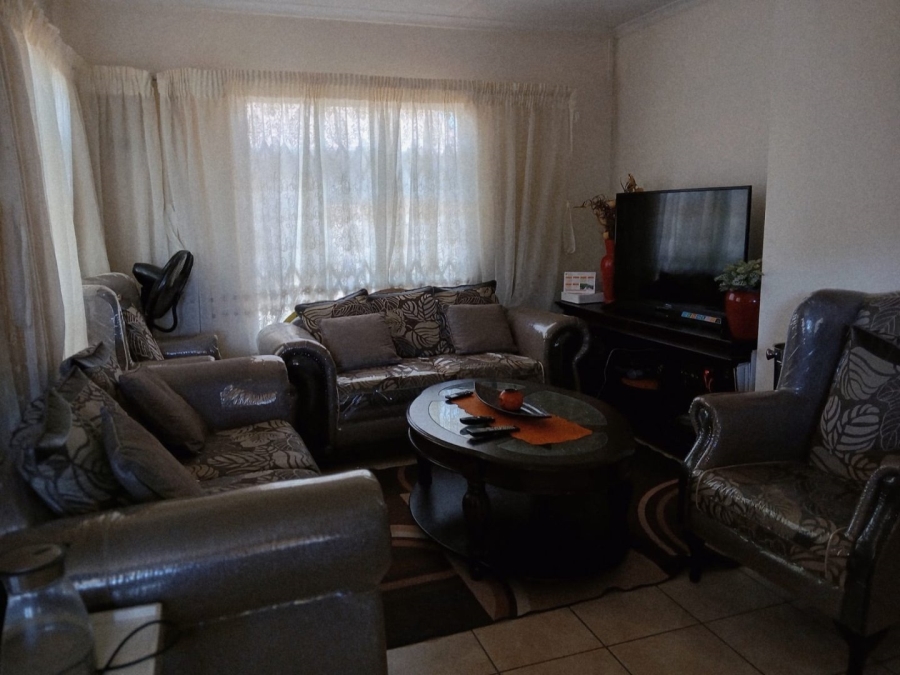 2 Bedroom Property for Sale in Mandela View Free State
